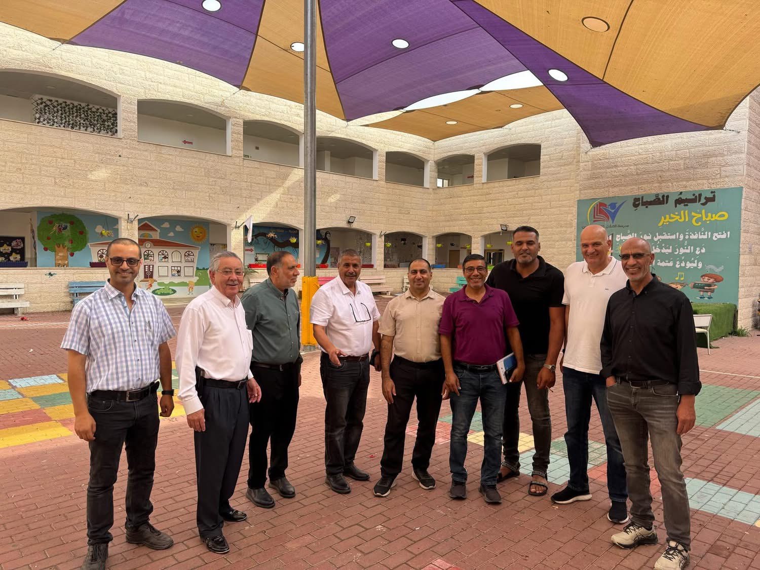 You are currently viewing رئيس بلدية رهط ونوابه في جولة تفقدية لعدد من المدارس للاطلاع على أعمال الترميم استعداداً للعام الدراسي الجديد